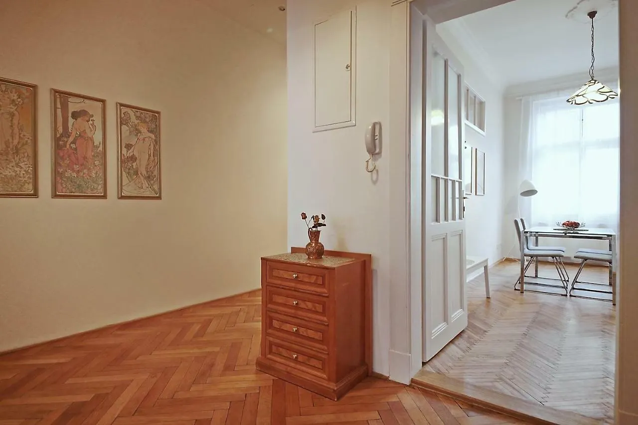 Apartment In The Heart Of Prague